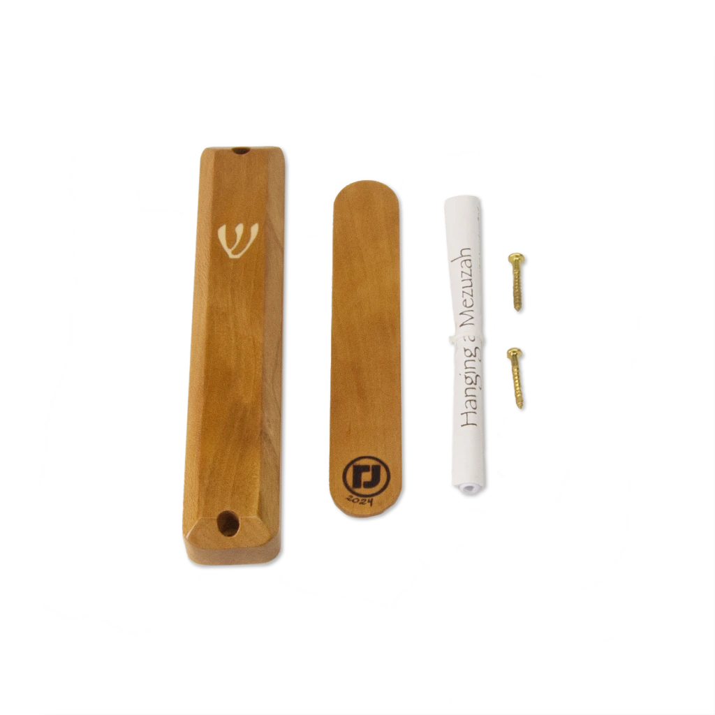 M031 Mezuzah Case