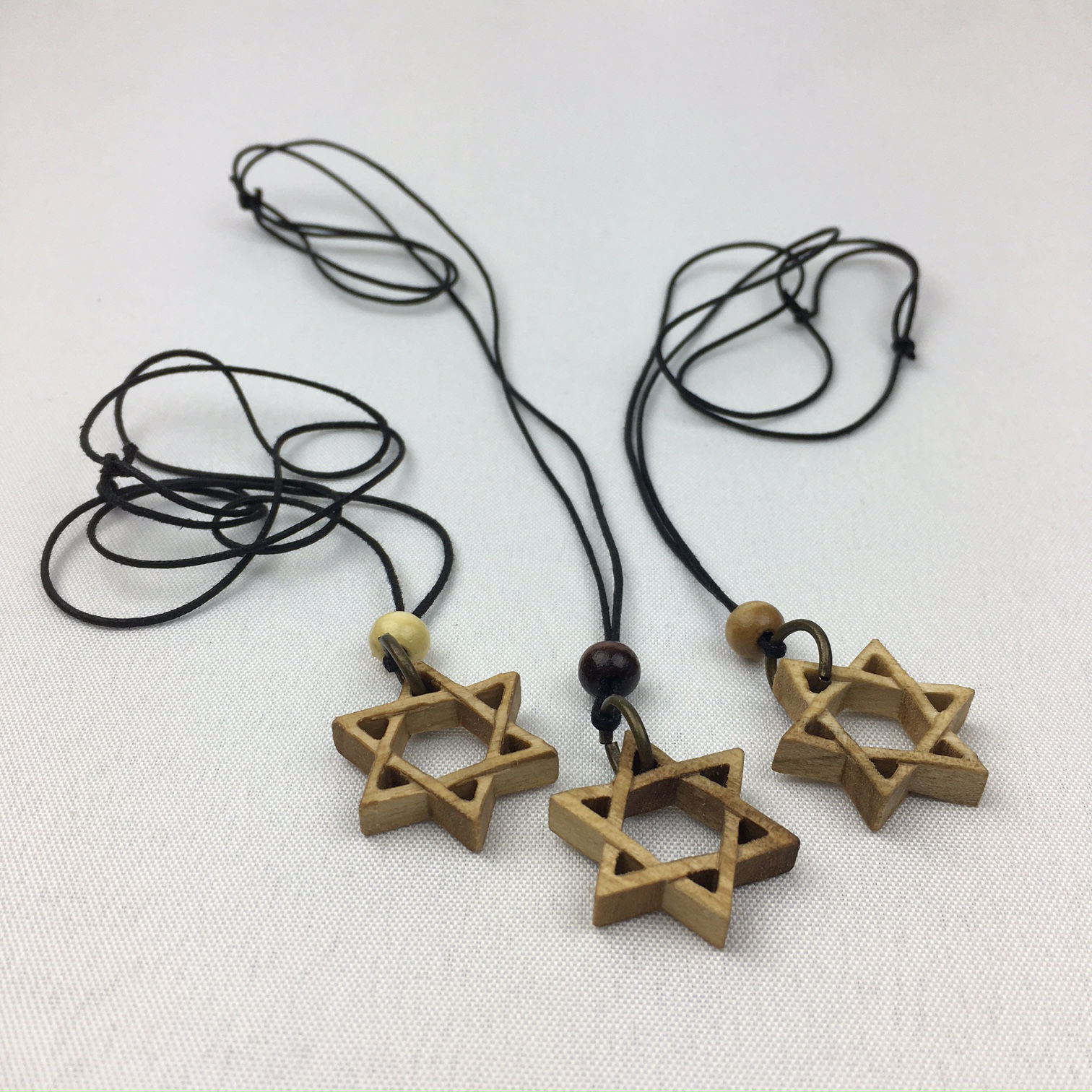 A099 - Necklace - Star of David 